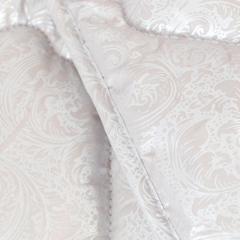 Одеяло утеплённое 'Сумие' 140х205 см